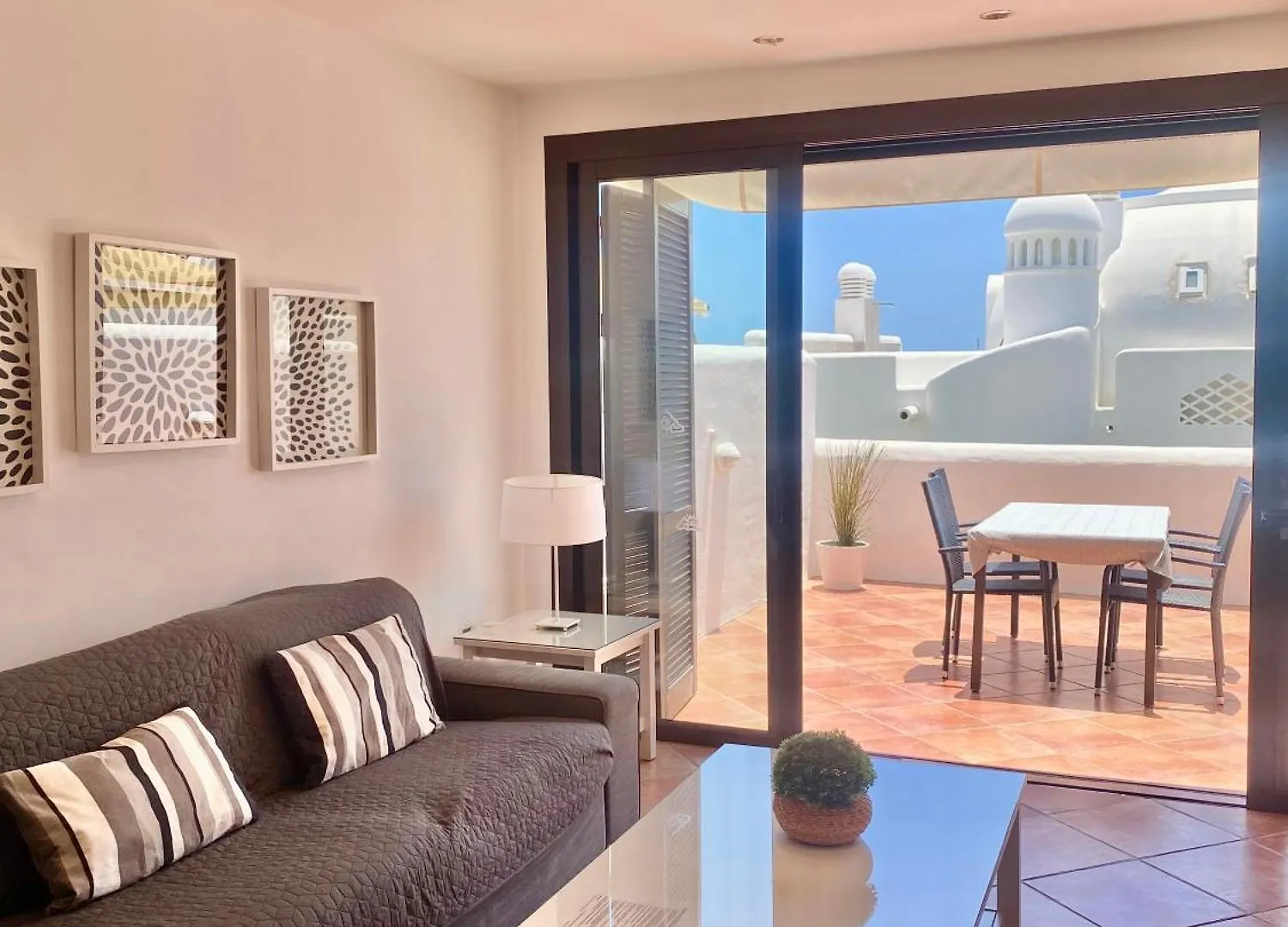Apartment Chic Resort Feel - Oceanfront, Heated Pool Costa Adeje